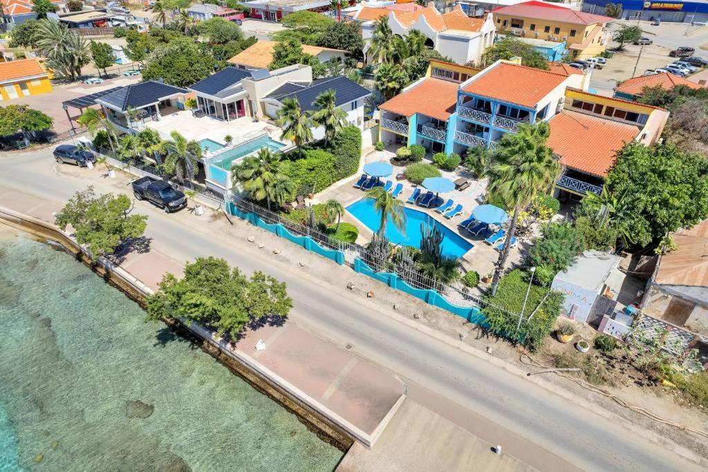 Bonaire Oceanfront Apartments Playa Extérieur photo